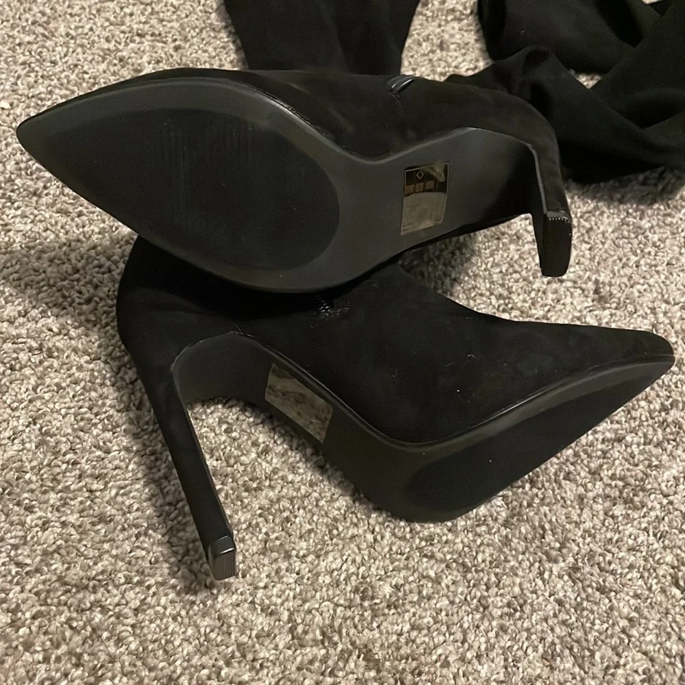 Miss Lola Knee-High Boots - Picture 3 of 5